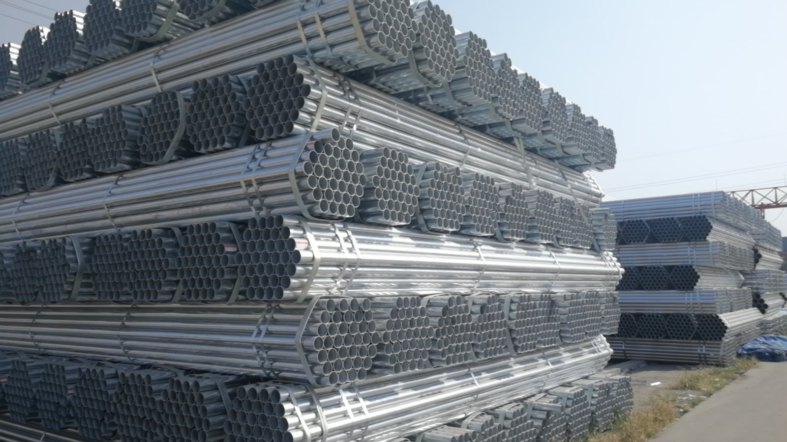 Galvanized round steel pipe – Steel pipes