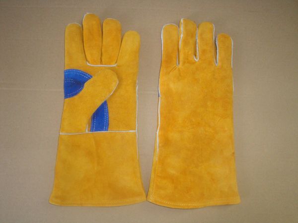 Yellow welding gloves, blue thumb patch – Welding gloves